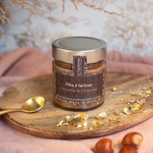 Photo de ambiance : chocolat Pâte à tartiner authentique par la chocolaterie artisanale Le Cacaotier.