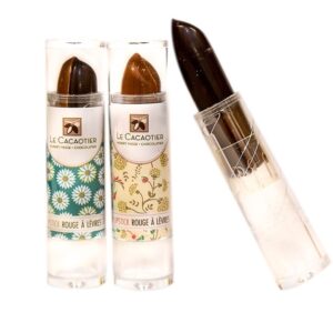 Trio de rouge à lèvres en chocolats produit innovant le Cacaotier mise en avant de la référence au chocolat noir